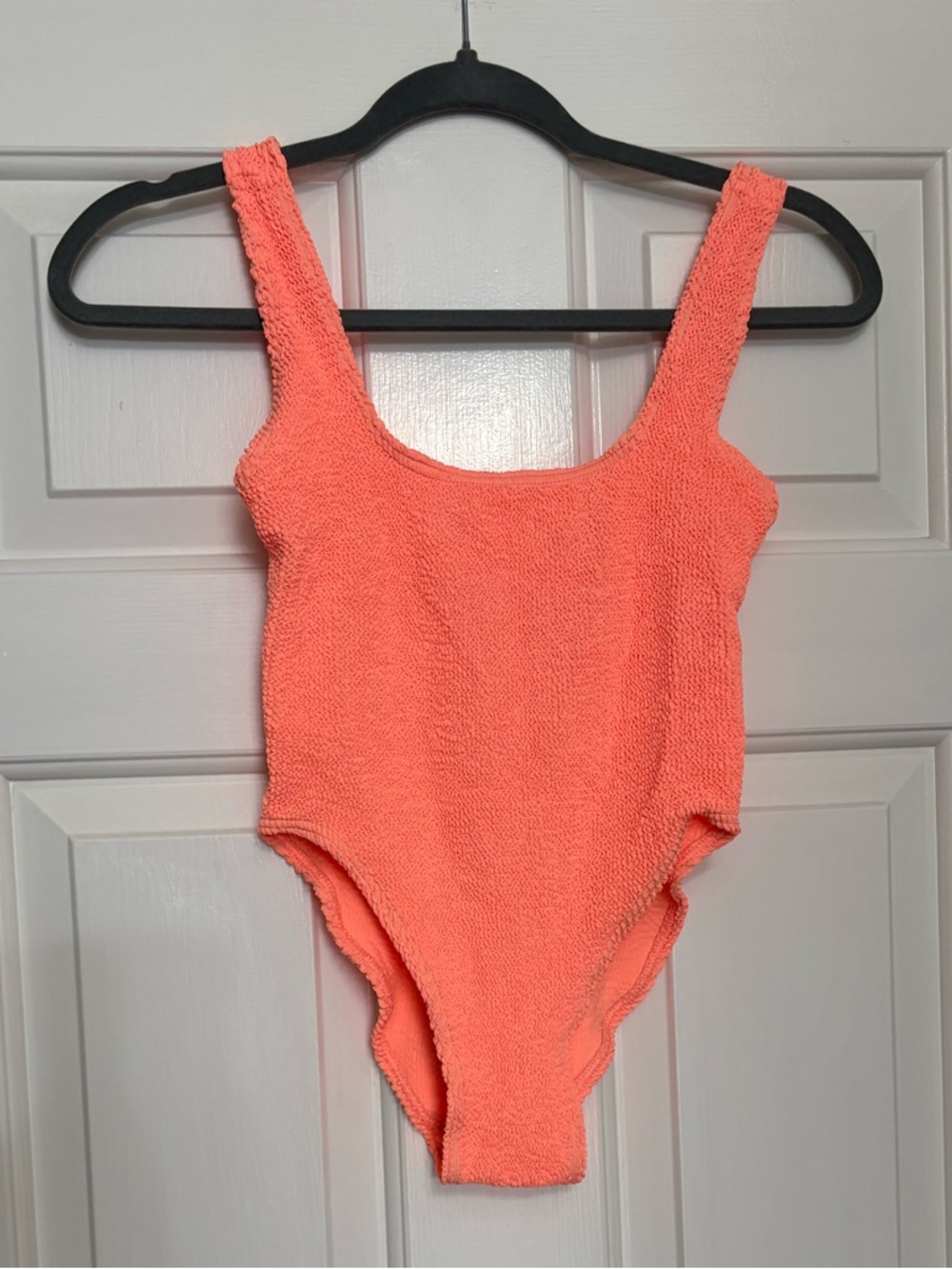 bond-eye Coral One-Piece Swimsuit